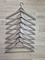 8 Stück Kleiderbügel IKEA Bumerang, Holz, braun grau Schleswig-Holstein - Erfde Vorschau