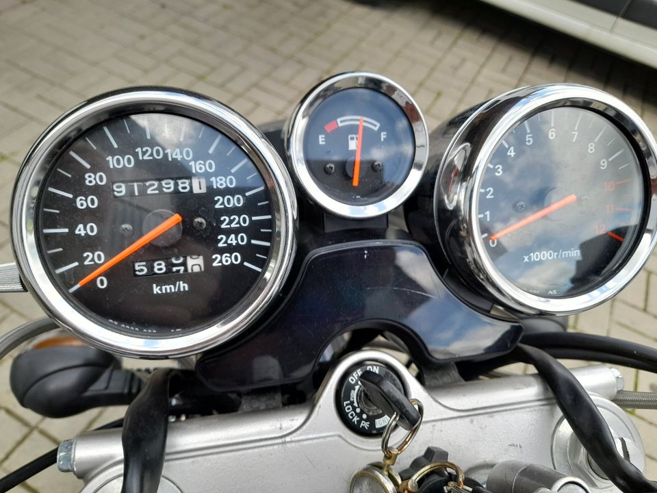 Suzuki Bandit 1200 Lieferung ist möglich in Nieheim