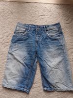 verkaufe Jeans Shorts SMOG, gr. S, Bund 80cm, 54cm lang Kr. Passau - Passau Vorschau