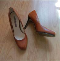 Pumps Buffalo London Leder Größe 38 - TOP ZUSTAND Hessen - Fulda Vorschau