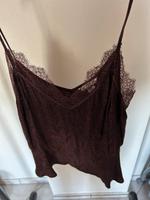 Top H&M lila gemustert mit Spitze Größe 40 Hessen - Elz Vorschau