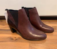 Ara Stiefel Stiefeletten Absatzschuhe Damenschuhe Gr. 40 Neu Frankfurt am Main - Gallusviertel Vorschau
