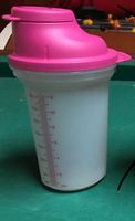 Tupperware Shake It 350ml neu Sachsen - Radibor Vorschau