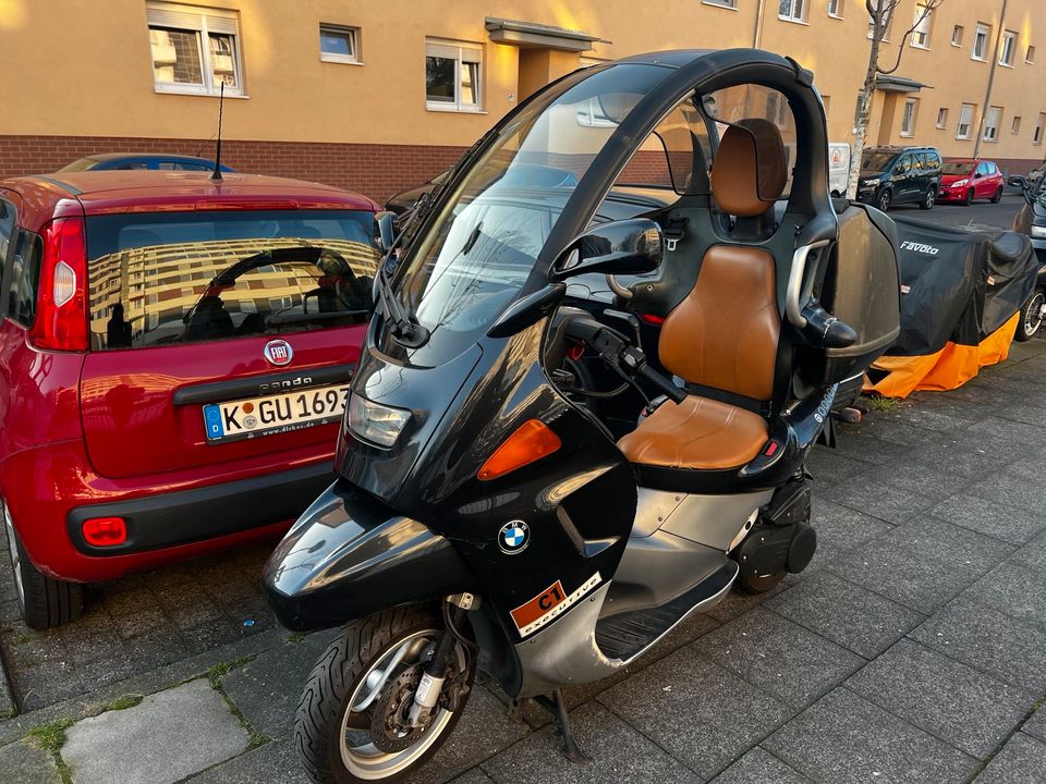 BMW C1   Exekutive 200 und Williams125 ccm in Köln