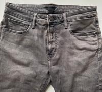 Uniqlo Jeans NEU Hamburg-Nord - Hamburg Winterhude Vorschau