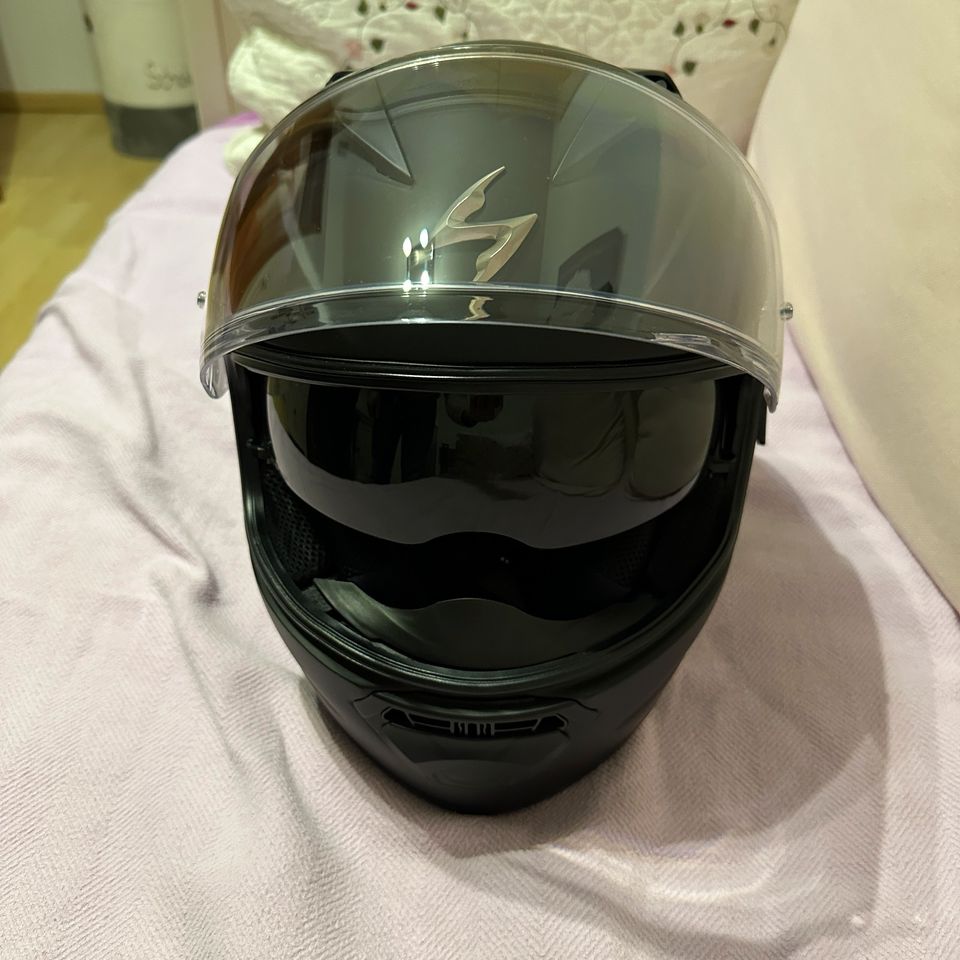 Scorpion Exo 1200 Air Größe XS Helm Motorradhelm in Bochum