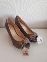 Schuhe 40 NEU High Heels Pumps Keilabsatz Rheinland-Pfalz - Kaiserslautern Vorschau