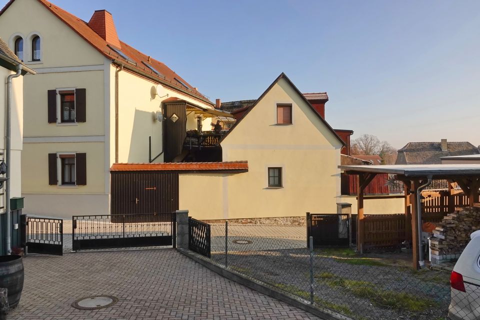Stadthaus - mit Gartenhaus - Sauna und Garage in Trebsen