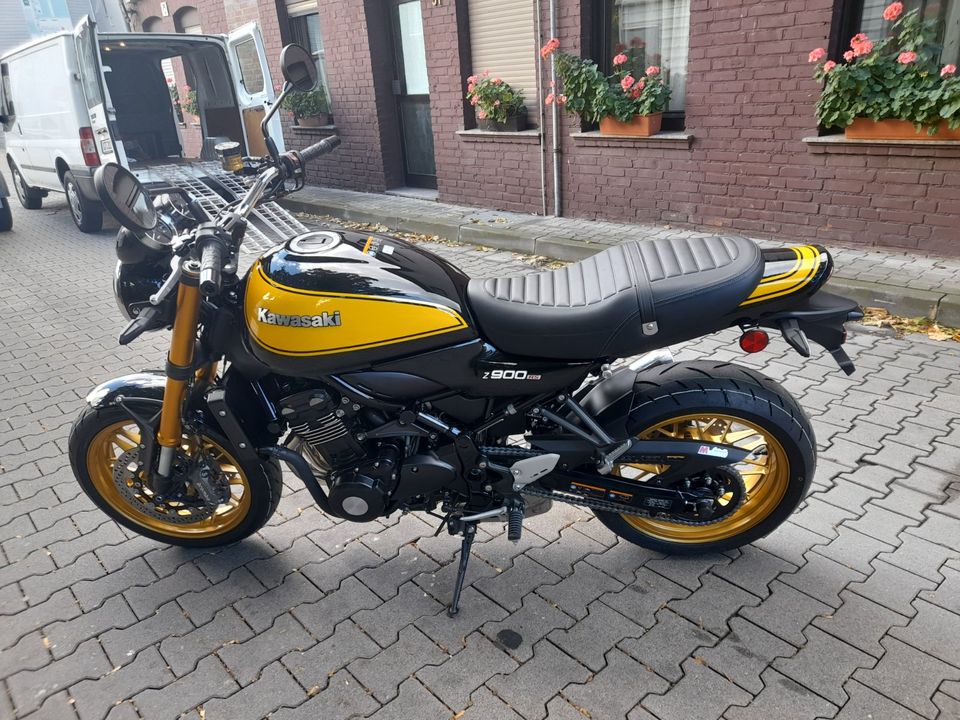 Kawasaki Z 900 RS SE in Düsseldorf