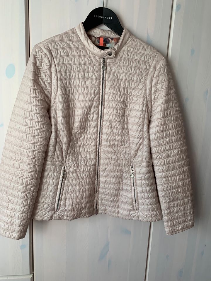 Gerry Weber Steppjacke Creme 40 Jacke Übergang Sommer Frühling in Essen