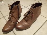 Damen Stiefel Stiefeletten Leder Halbschuhe Tamaris neuwertig Leipzig - Dölitz-Dösen Vorschau
