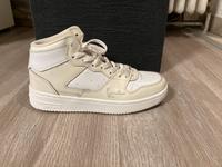 Karl Kani Schuhe Gr.37,5 Baden-Württemberg - Gechingen Vorschau