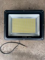 LED Strahler 850W 220V Sachsen - Neukieritzsch Vorschau