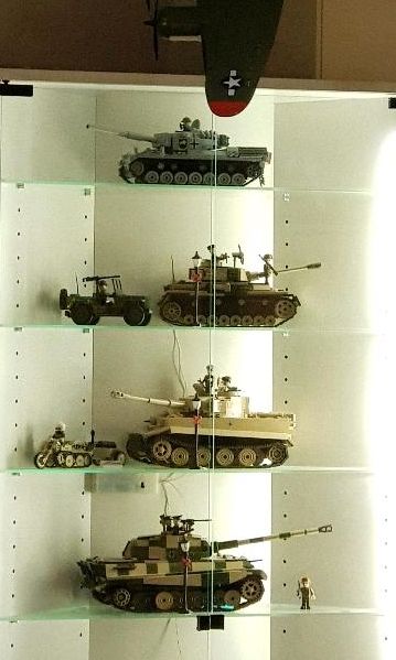 Diverse Cobi Militär Fahrzeuge und Panzer in Bielefeld