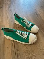 Zara Sneaker Freizeitschuhe Stoffschuhe 39 Dresden - Cossebaude Vorschau