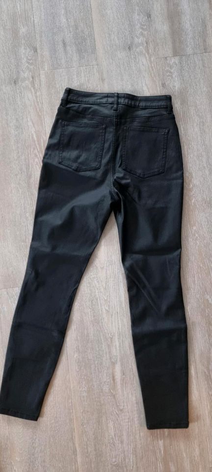 Neue ungetragene Lederhose schwarz ASOS Gr. 28/30 // M in Essen