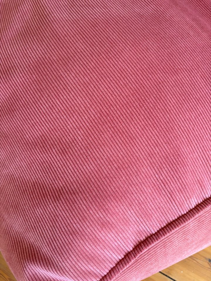 Sitzsack aus Kord in rosa in Hamburg