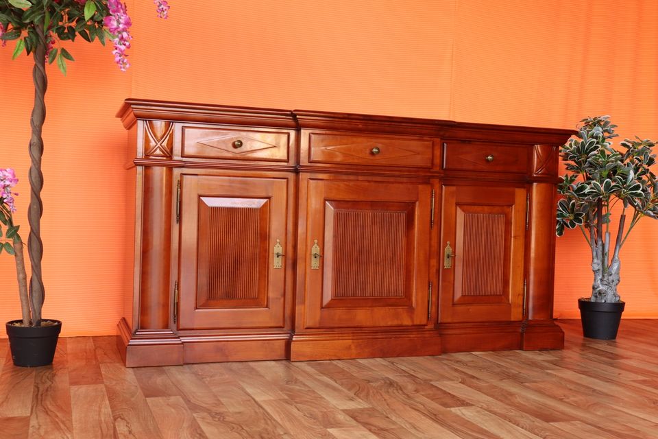 Nr.1947b Scholtissek-Tradition Sideboard Kirsche Vollmassiv in Wiesbaum