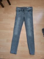 Graue H&M Jeans Skinny Denim Gr 38 W29/L32 Baden-Württemberg - Kraichtal Vorschau