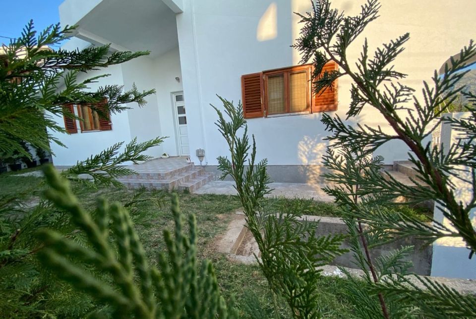 DEINE TRAUMIMMOBILIE IN MONTENEGRO! Egal ob Haus, Wohnung, Villa oder ein Investment! in Reichshof