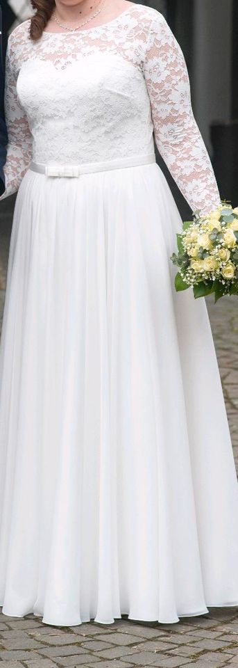 Hochzeitskleid, Größe 42/44, langes Kleid, Standesamt Kleid in Koblenz