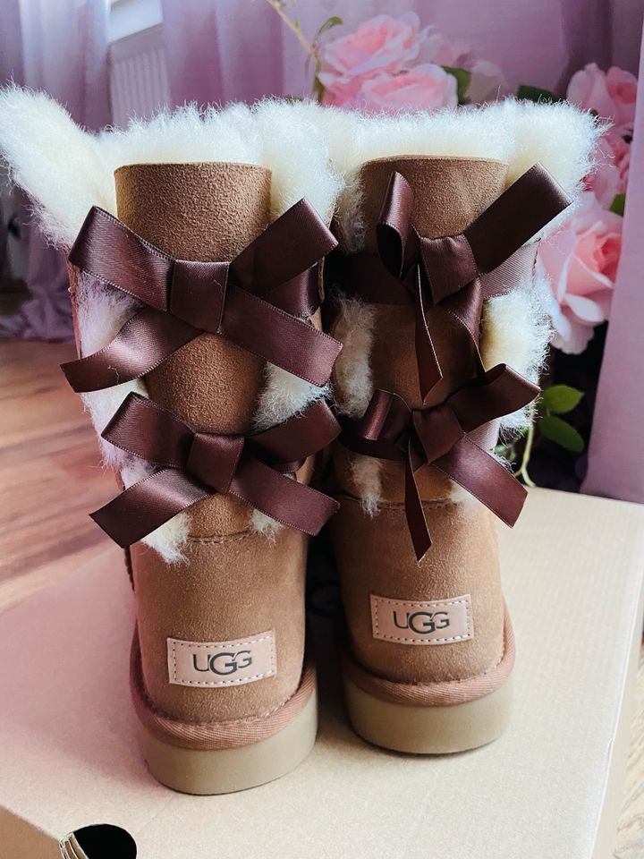 Ugg Boots NEU in Hildesheim