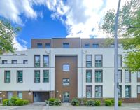 Familienfreundliches Zuhause: 5-Zimmer-Eigentumswohnung mit Balkon & Tiefgaragenstellplatz Berlin - Tempelhof Vorschau