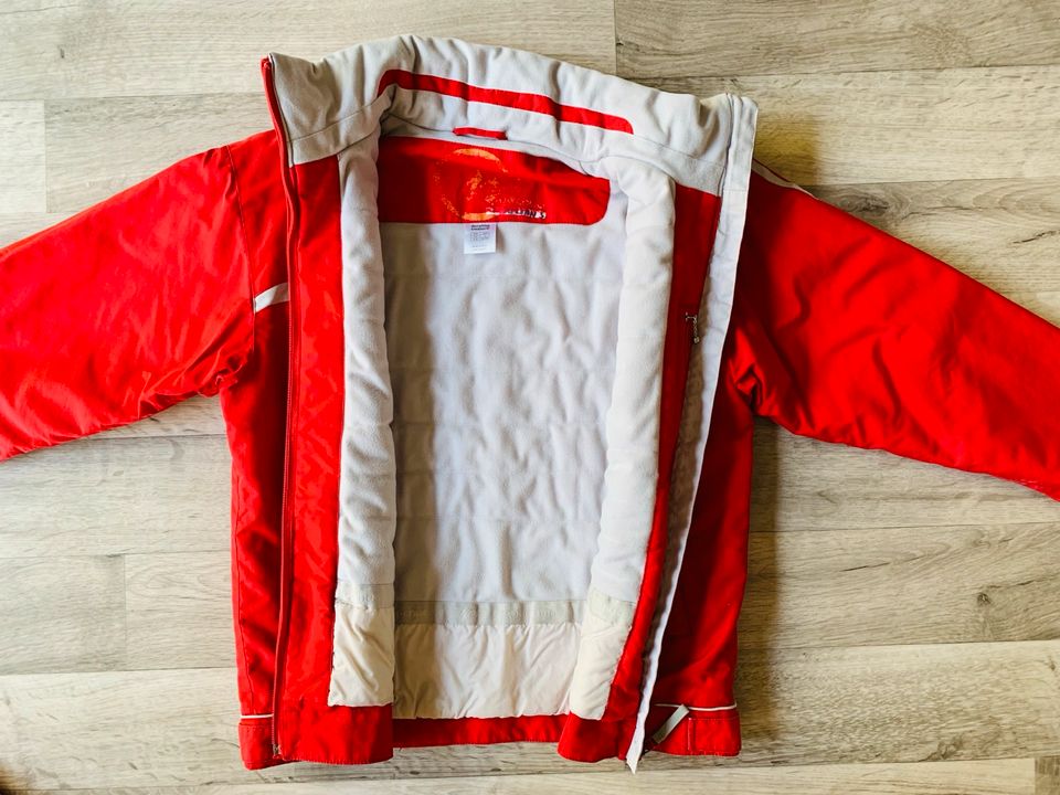 DECATHLON Winterjacke Skijacke Größe 140 (12 Jahre) US-Größe 12 in Dortmund