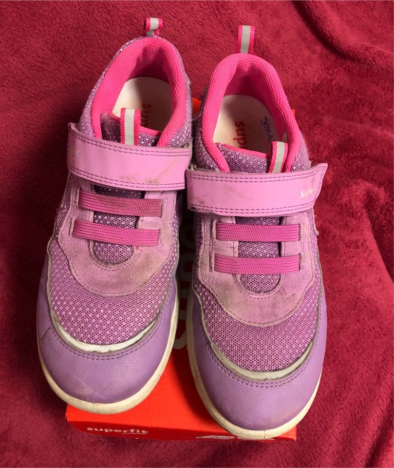 Superfit Sneakers Gr. 35 Halbschuhe wenig getragen pink lila in München