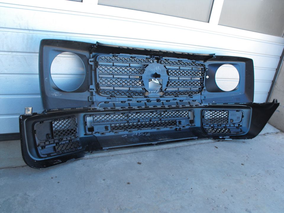 Mercedes G W463 Front Stoßstange Bumper A4634188002 in Ramsau bei Berchtesgaden