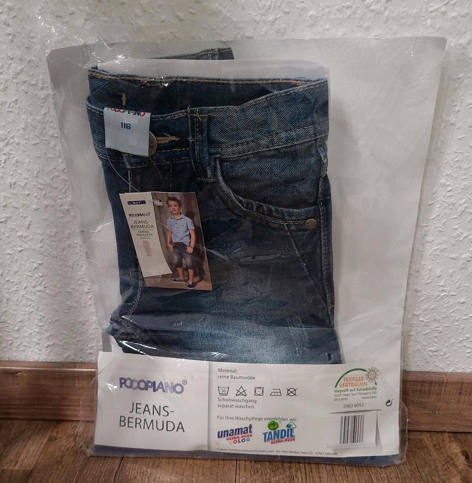 Jeans Bermuda kurze Hose OVP Gr. 116 in Winsen (Aller)