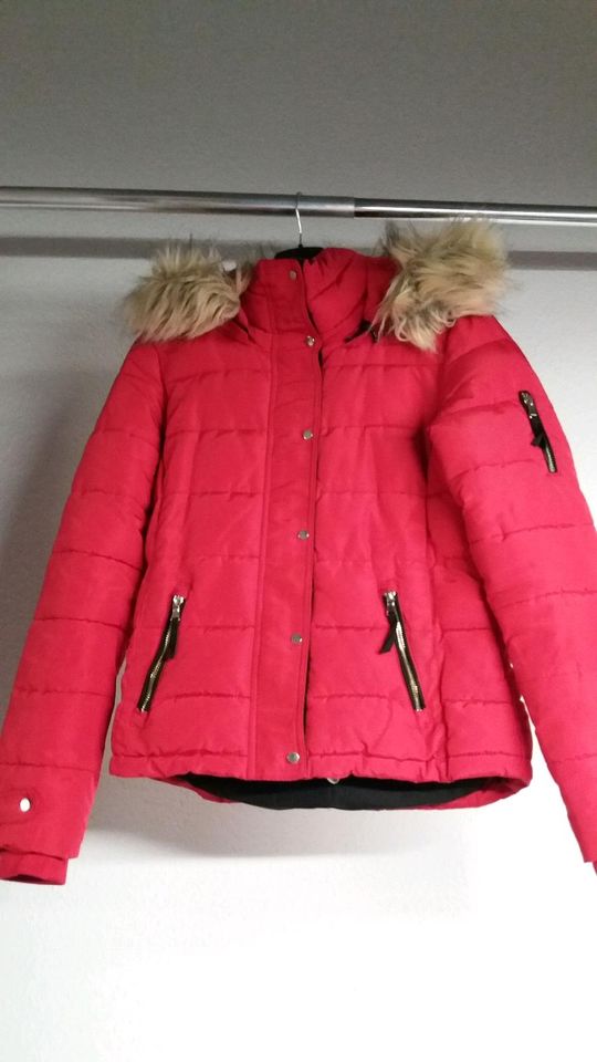 Jacke von PIMKIE/Größe S/Winterjacke/Steppjacke in Berlin