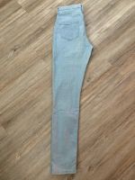 H&M Skinny Fit & Denim Jeans Hose verstellbare Taille blau Gr 170 Dresden - Leuben Vorschau