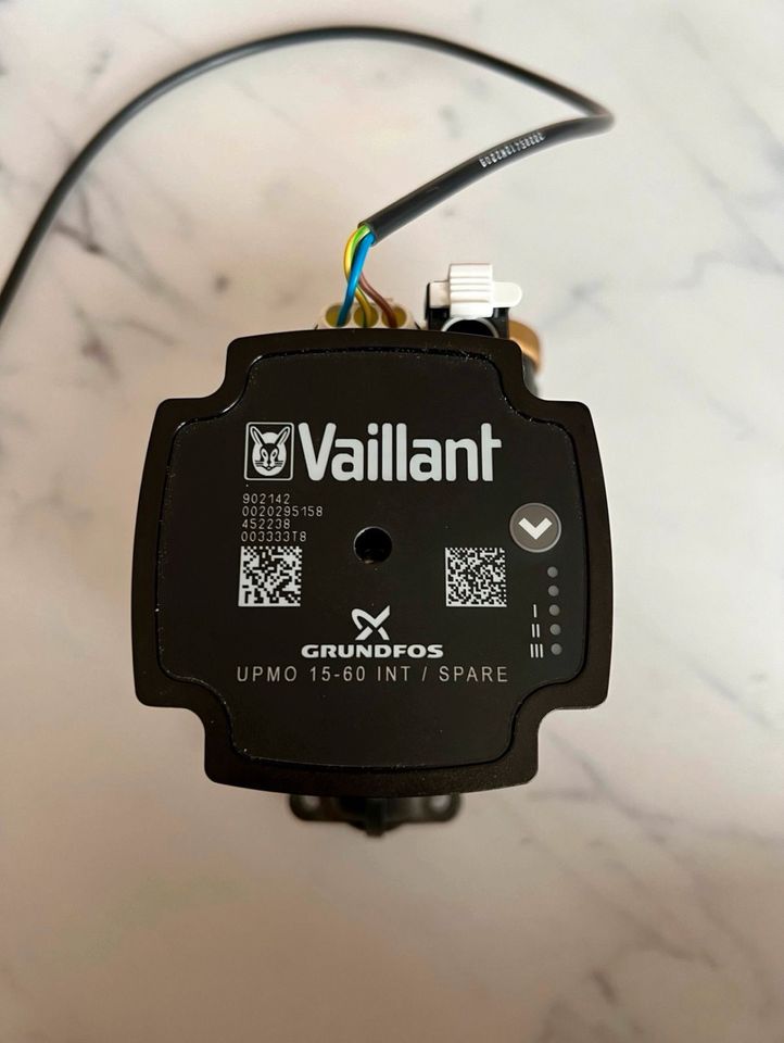 Vaillant Pumpe UPMO 15-60 INT / SPARE in Haren (Ems)