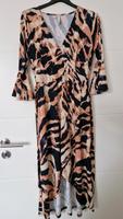Kleid Sommerkleid Abendkleid Wickeloptik Tiermuster Gr.40/42 Neu Hessen - Schaafheim Vorschau