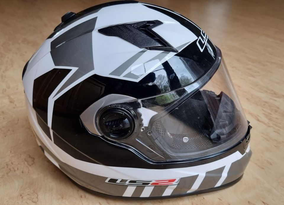 Motorradhelm Integralhelm LS2 FF322 Concept II ECER22-05 Gr. S in Auerbach (Vogtland)