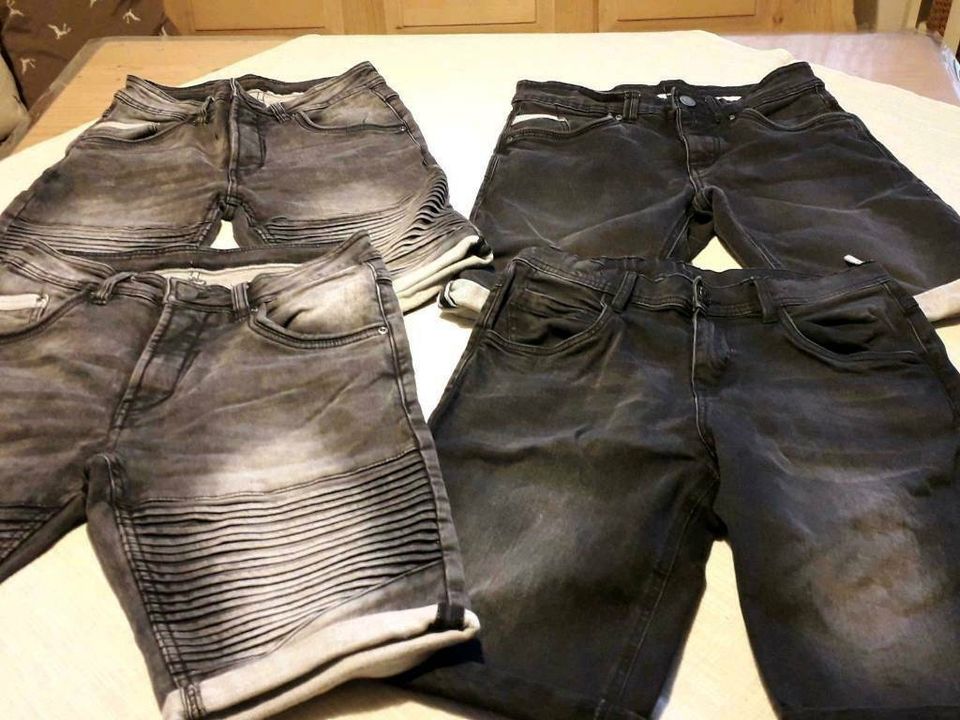 Jungen Herren Jeans Short s Kurze Hose in Vohburg an der Donau