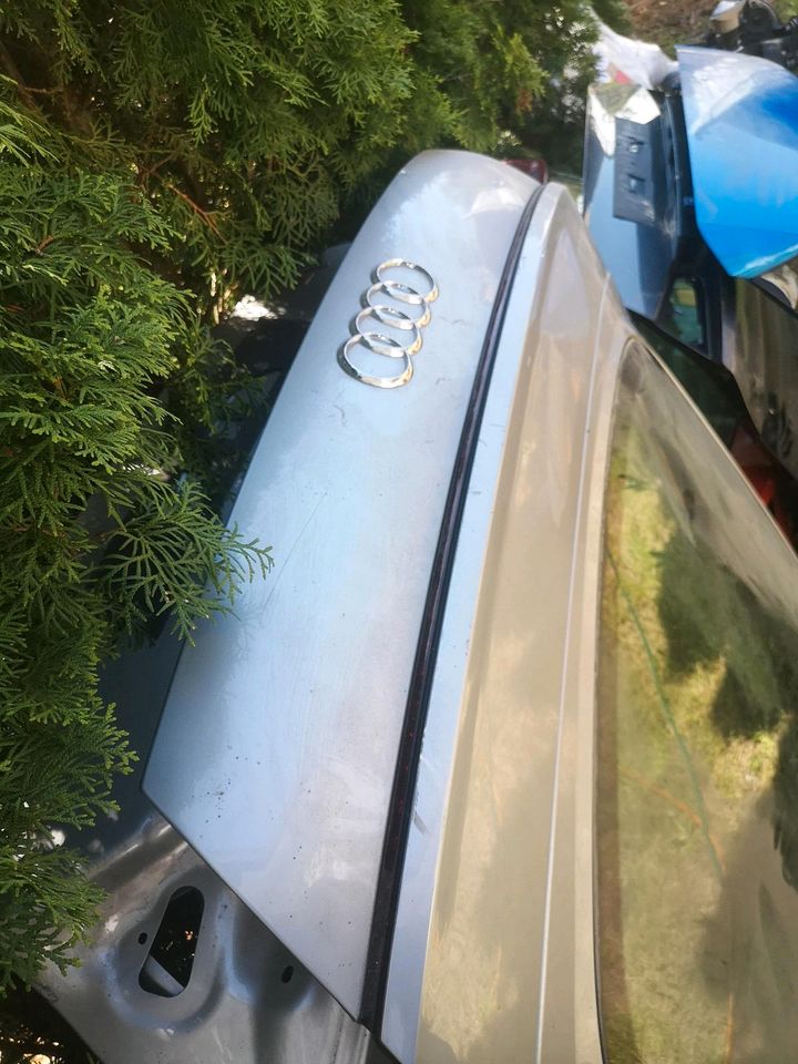 Audi tt 8s0 heckklappe Klappe elektrische  Spoiler Rücklicht komp in Brieskow-Finkenheerd