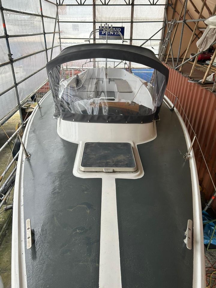 Ehemaliger Segler als Daycruiser Angelboot Partyboot Refit 2023 in Hamburg