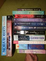 13 englische Romane novels book Nora Roberts Val McDermid Ludlum Bayern - Obing Vorschau