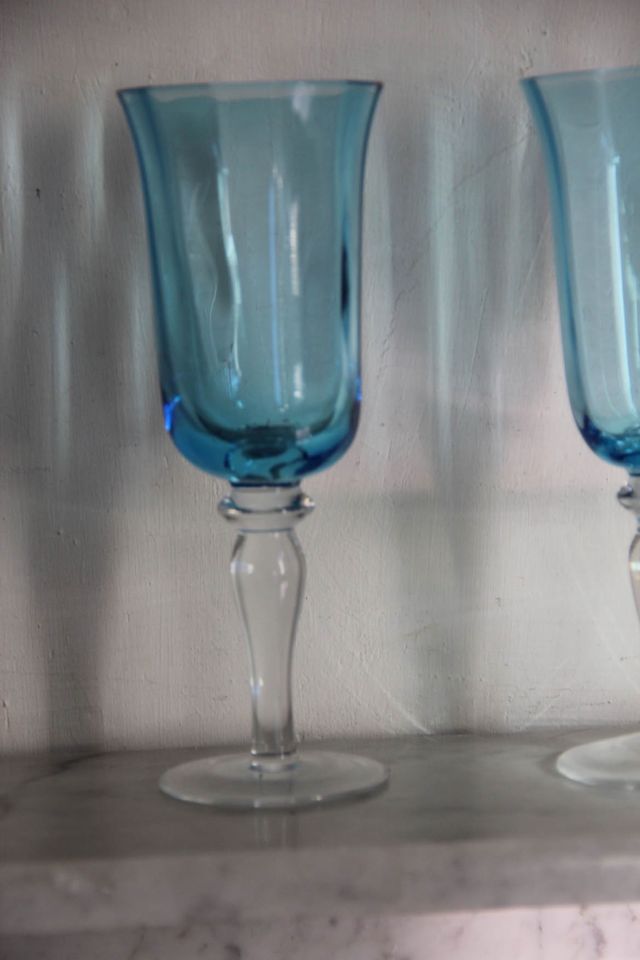 3 Weingläser, (Glas) Farbe: blau, in Braunschweig