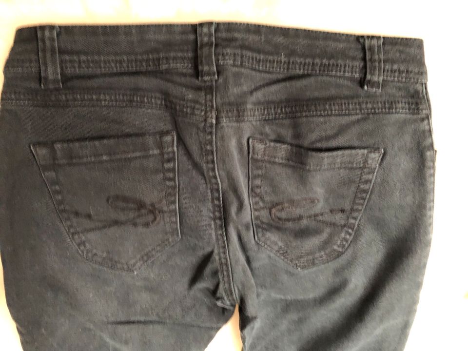 Jeans in schwarz von edc in Bad Lauterberg im Harz