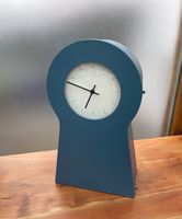 Ikea PS Uhr blau Schlüssellochform Standuhr Wanduhr Aufbewahrung Hessen - Edermünde Vorschau