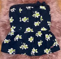 HOLLISTER*Corsage*Top*Gr. M*dunkelblau*Blumen Nordrhein-Westfalen - Remscheid Vorschau