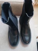Schwarze Boots, Gr. 36, schwarz München - Altstadt-Lehel Vorschau