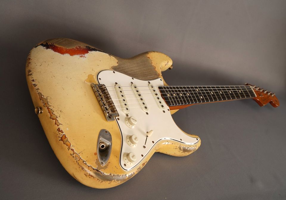 Fender Stratocaster 63 Heavy Relic Masterbuilt Dale Wilson (2021) in Eching (Kr Freising)