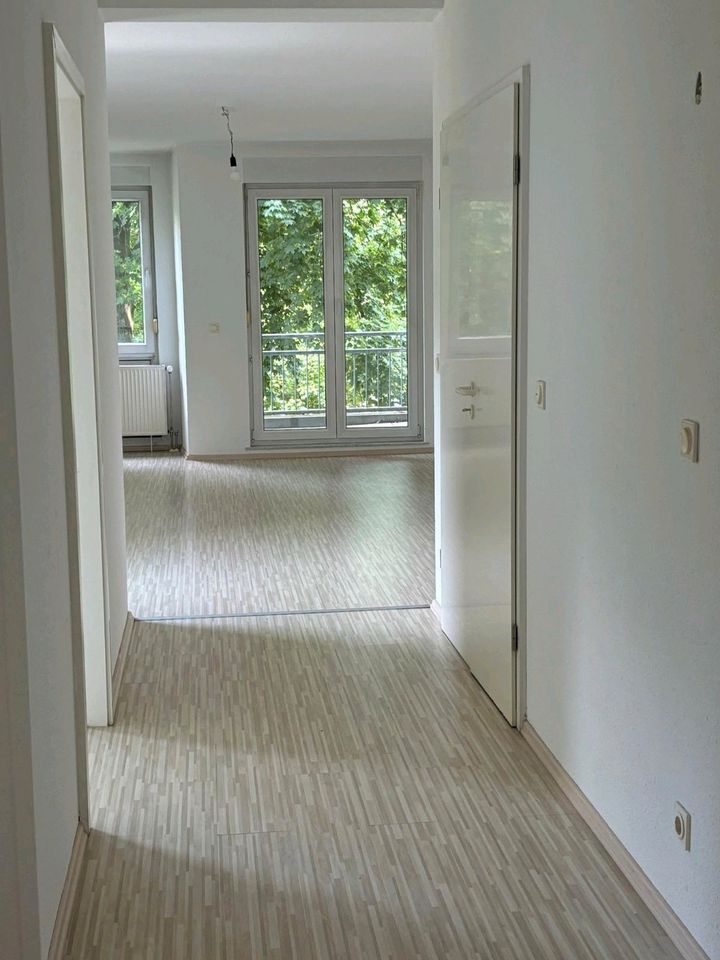 2 Raum Wohnung in Hoppegarten in Berlin