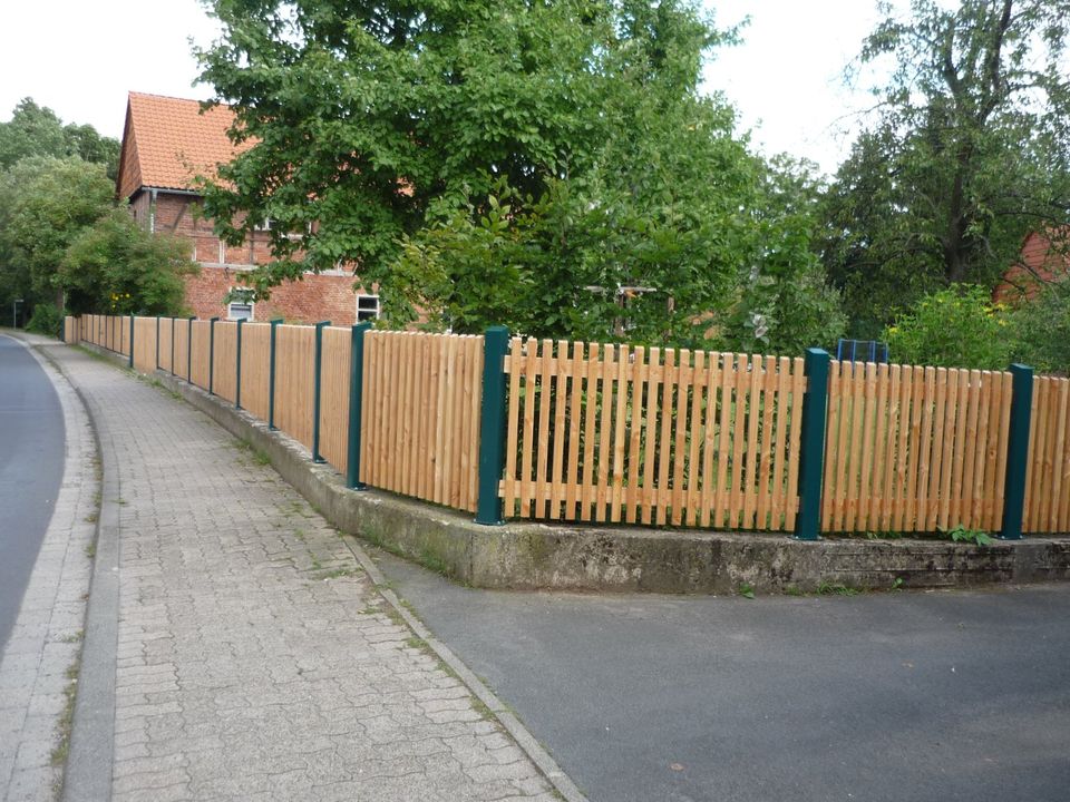 Holzzaun, Staketzaun, Zaun in Northeim