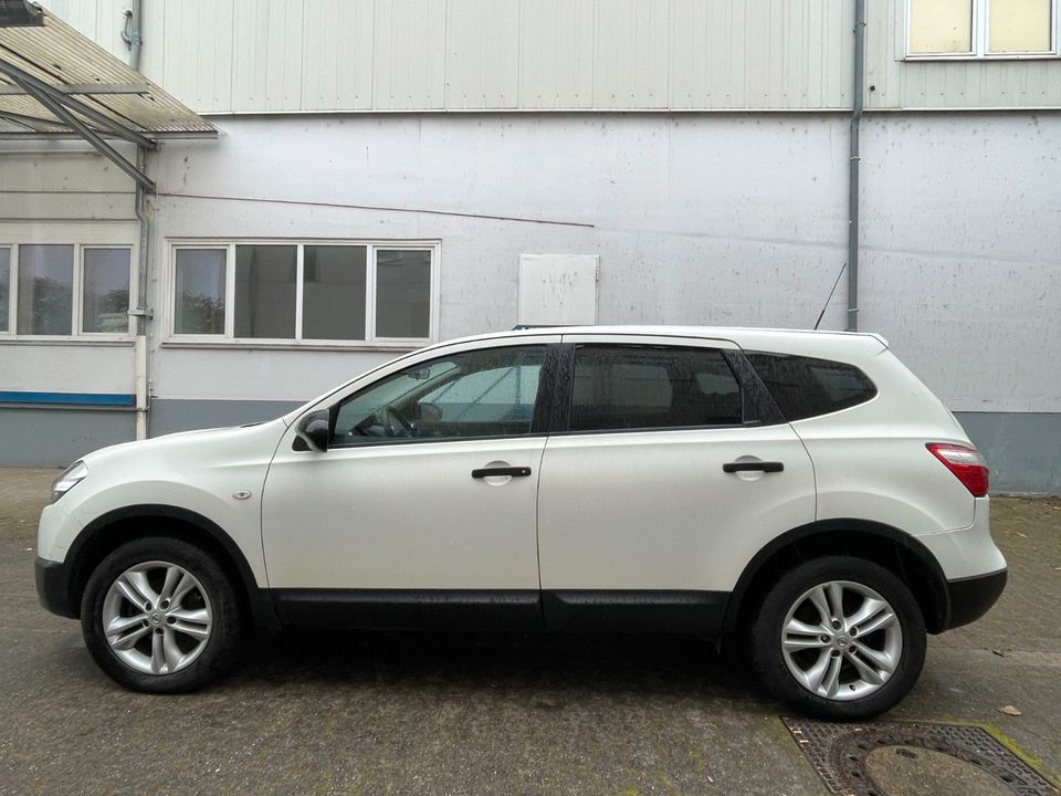 Nissan Qashqai +2 Visia 2.0 *7-Sitze/Webasto/8x ALU in Hannover