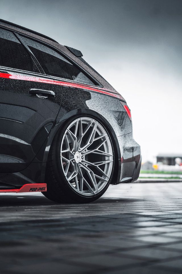 YIDO PERFORMANCE FORGED+6   22 ZOLL FELGEN AUDI RS6 RS7 C8 in Menden